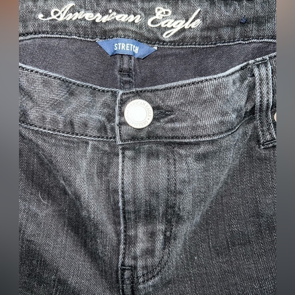 American Eagle Black Skinny’s - Picture 3 of 8